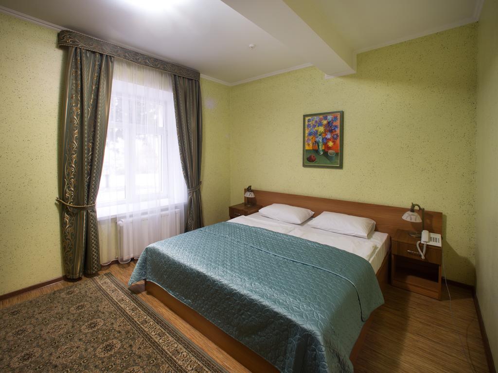 Gala Hotel Kamenets-Podolsk Rom bilde